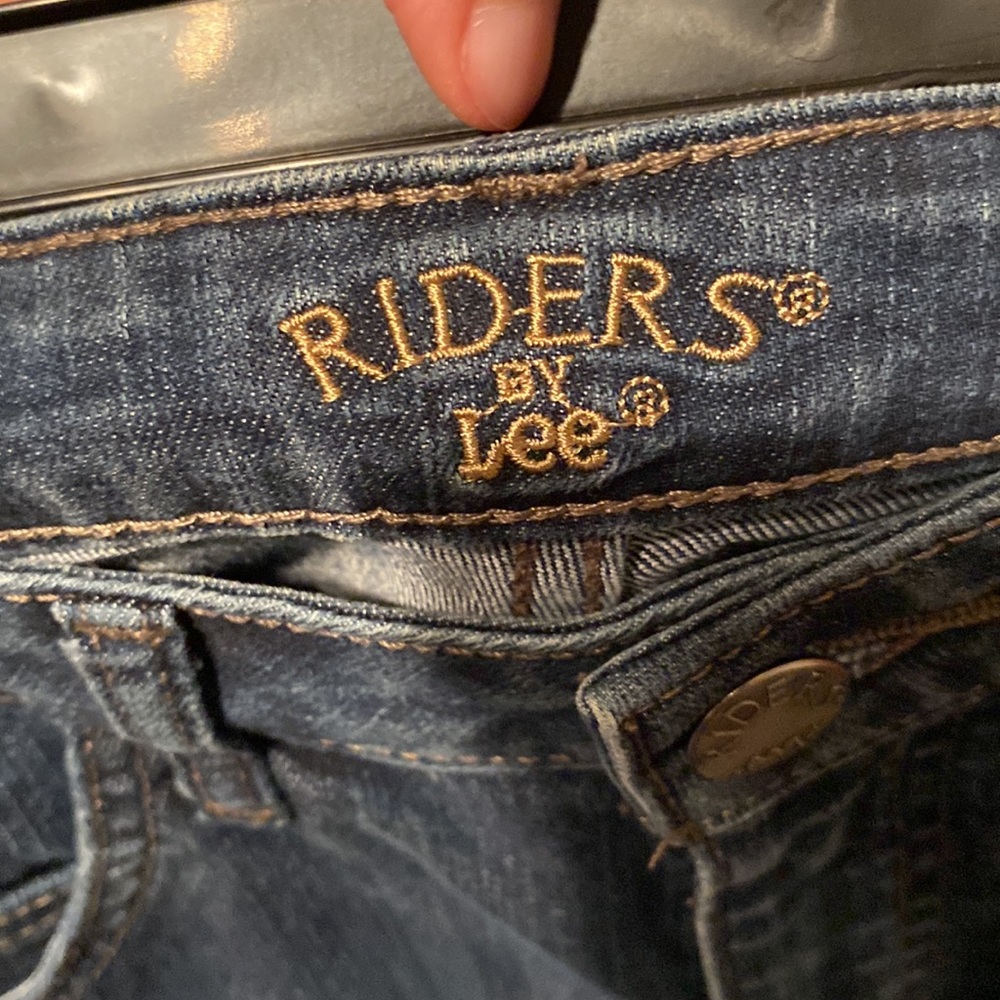 Riders by Lee Bermuda Jean Shorts - Picture 3 of 4